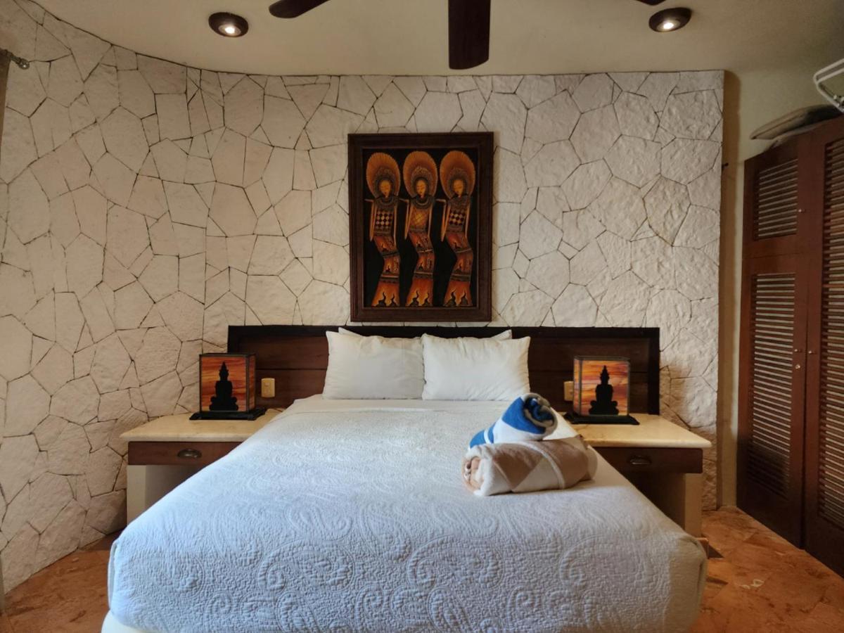Luxury Steps To The & 5ta Av, Amazing Villa *